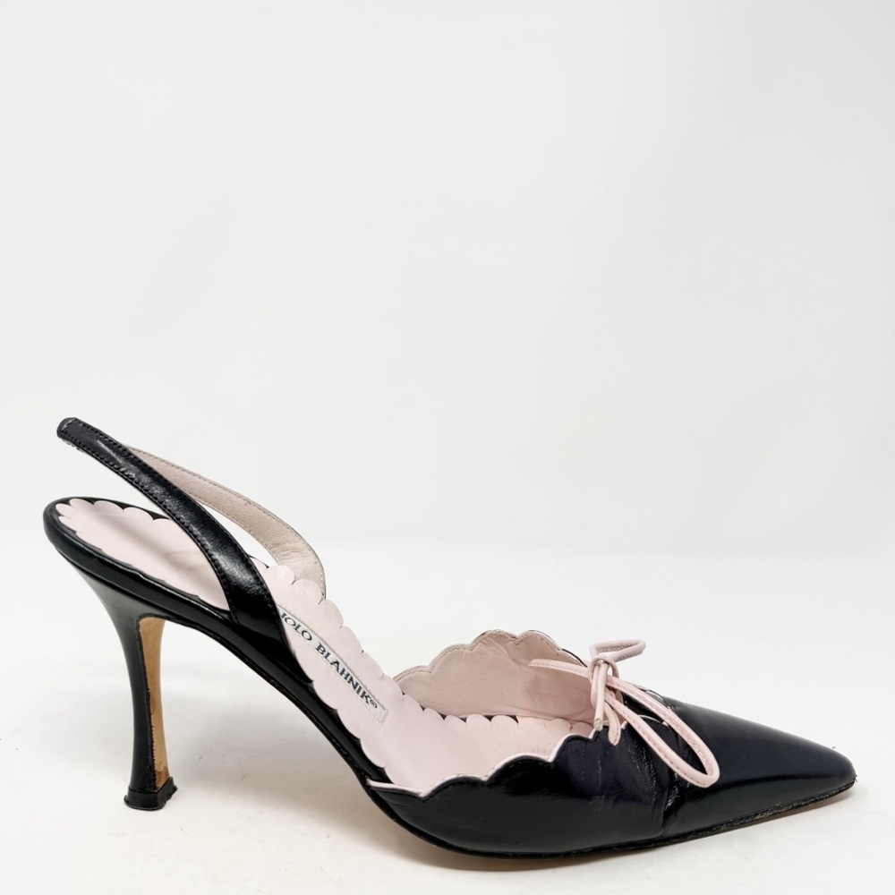 Manolo Blahnik Black Leather Slingback Pumps Bow Detail Pointed Toe Size 37.5 - Picture 7 of 10